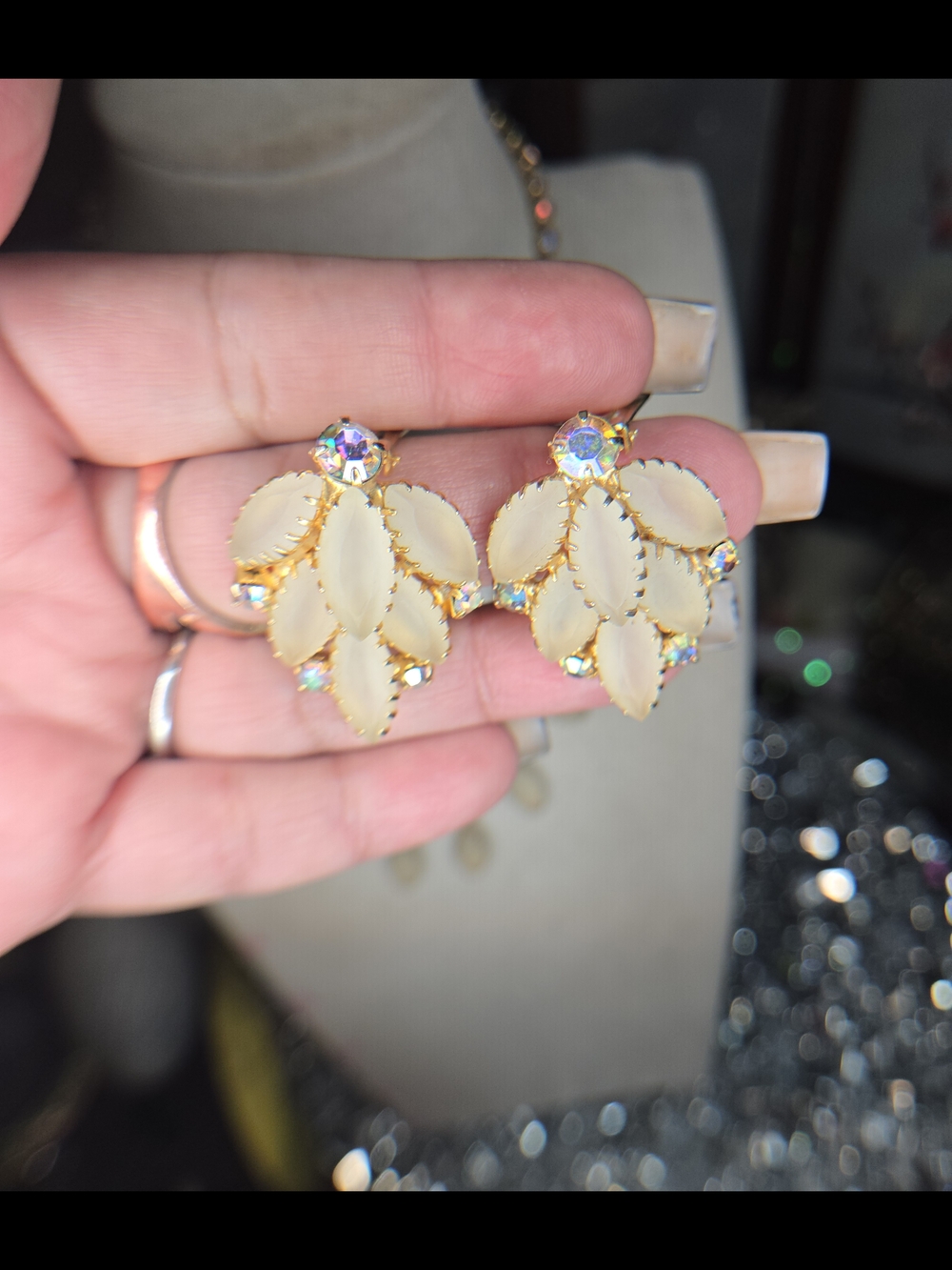 Stunning Vintage Juliana DeLizza & Elster Cream Frosted Amber AB Demi Parure Set - Picture 4 of 11